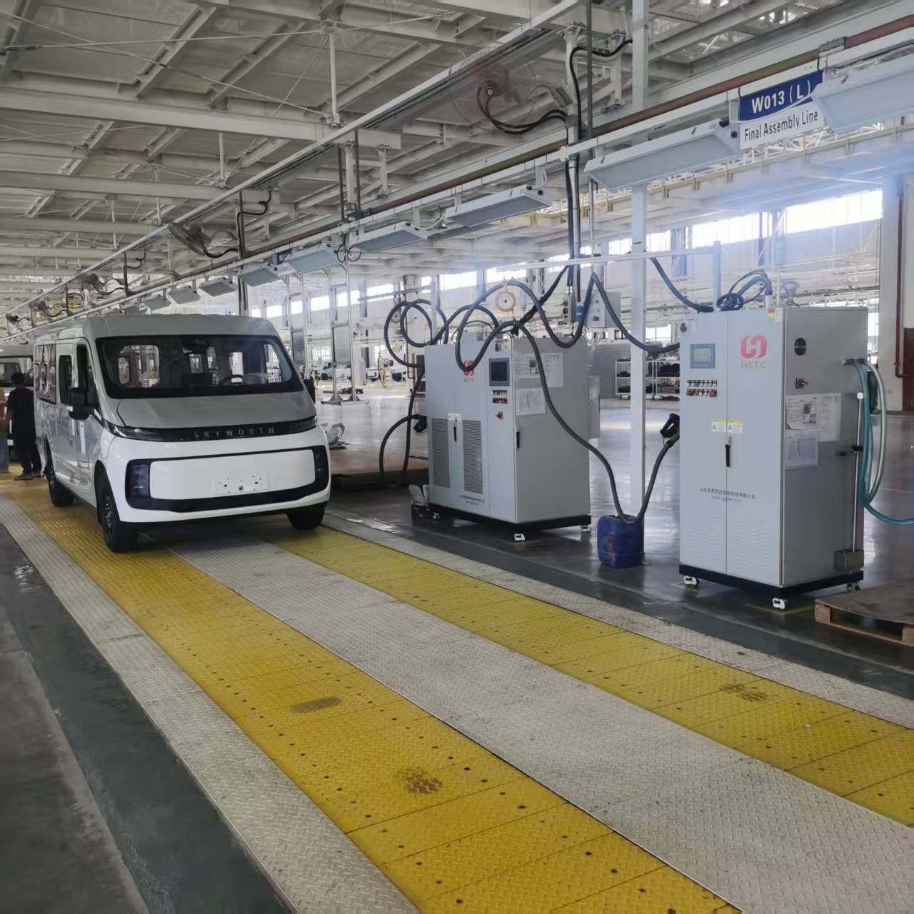 9e06bcfb42385bef6d6042664776184a.jpg 9e06bcfb42385bef6d6042664776184a.jpg